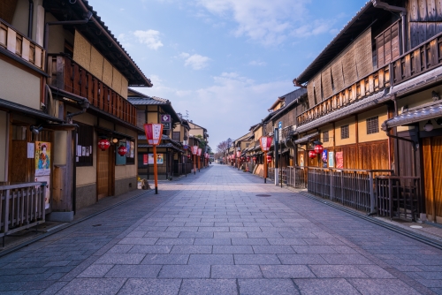 Hanamikoji