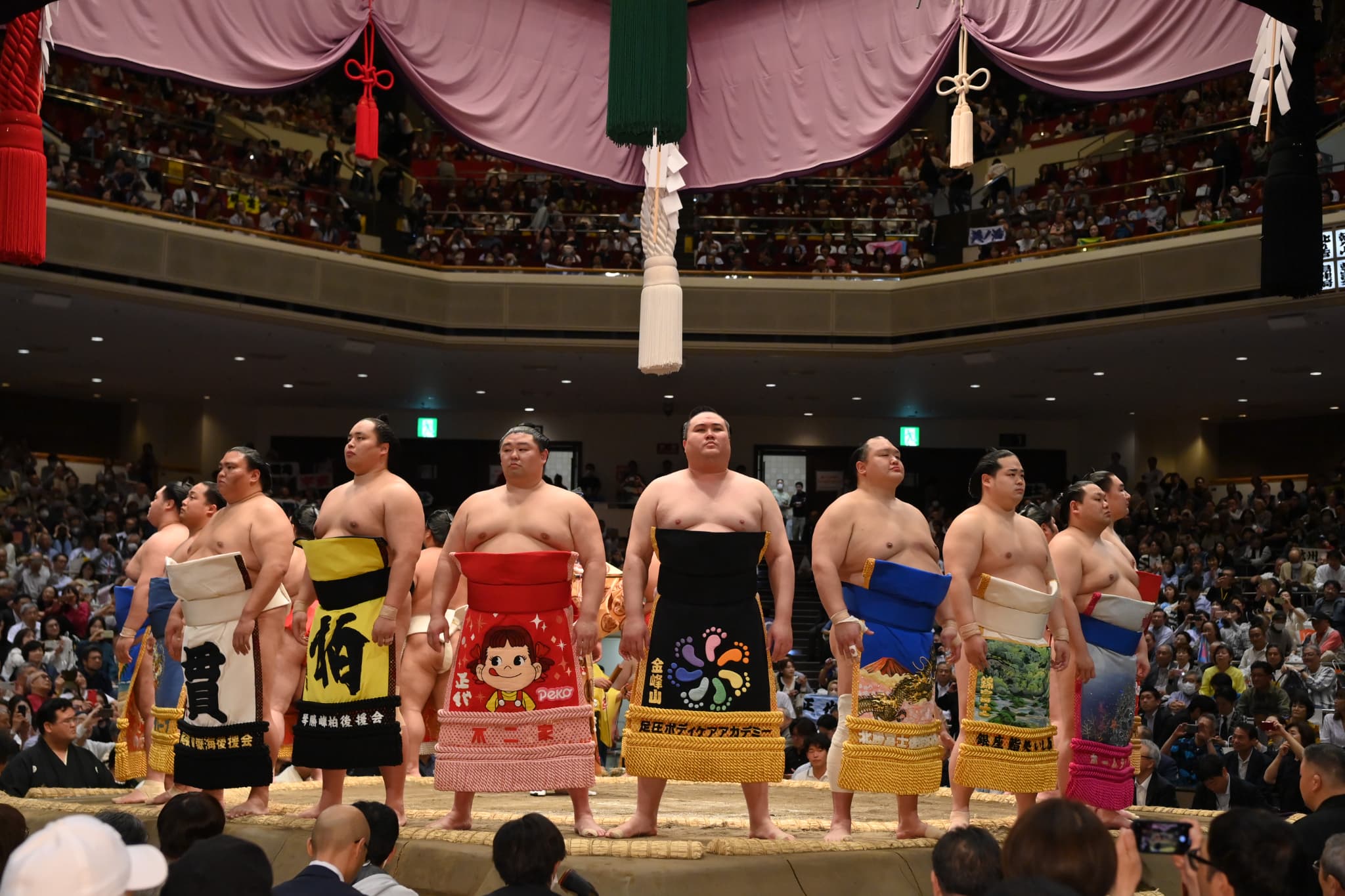 相撲の取組